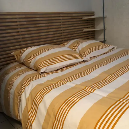 Vue Les Pieds Dans L'eau